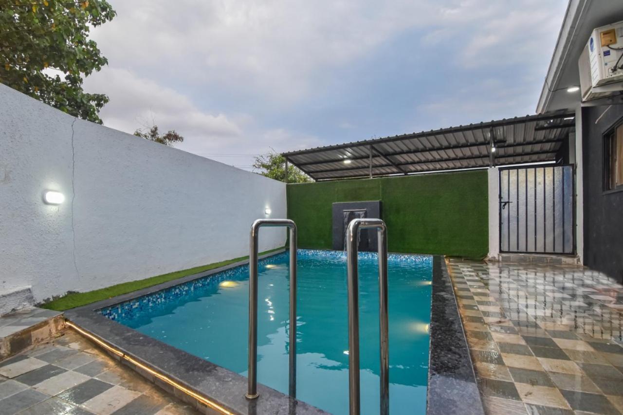 Empyrean Stay Ll 3Bhk Ll Jaguar Villa Ll Ac Ll Pvt Pool Ll Luxury Lonavala Esterno foto